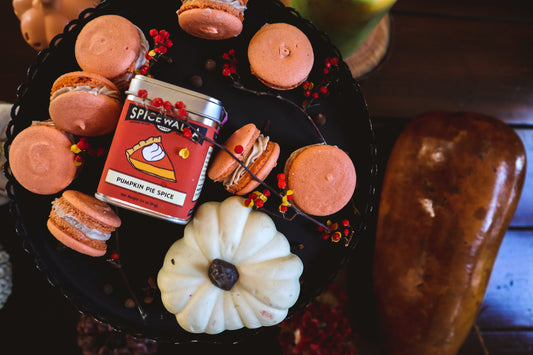 Pumpkin Spice Macaron